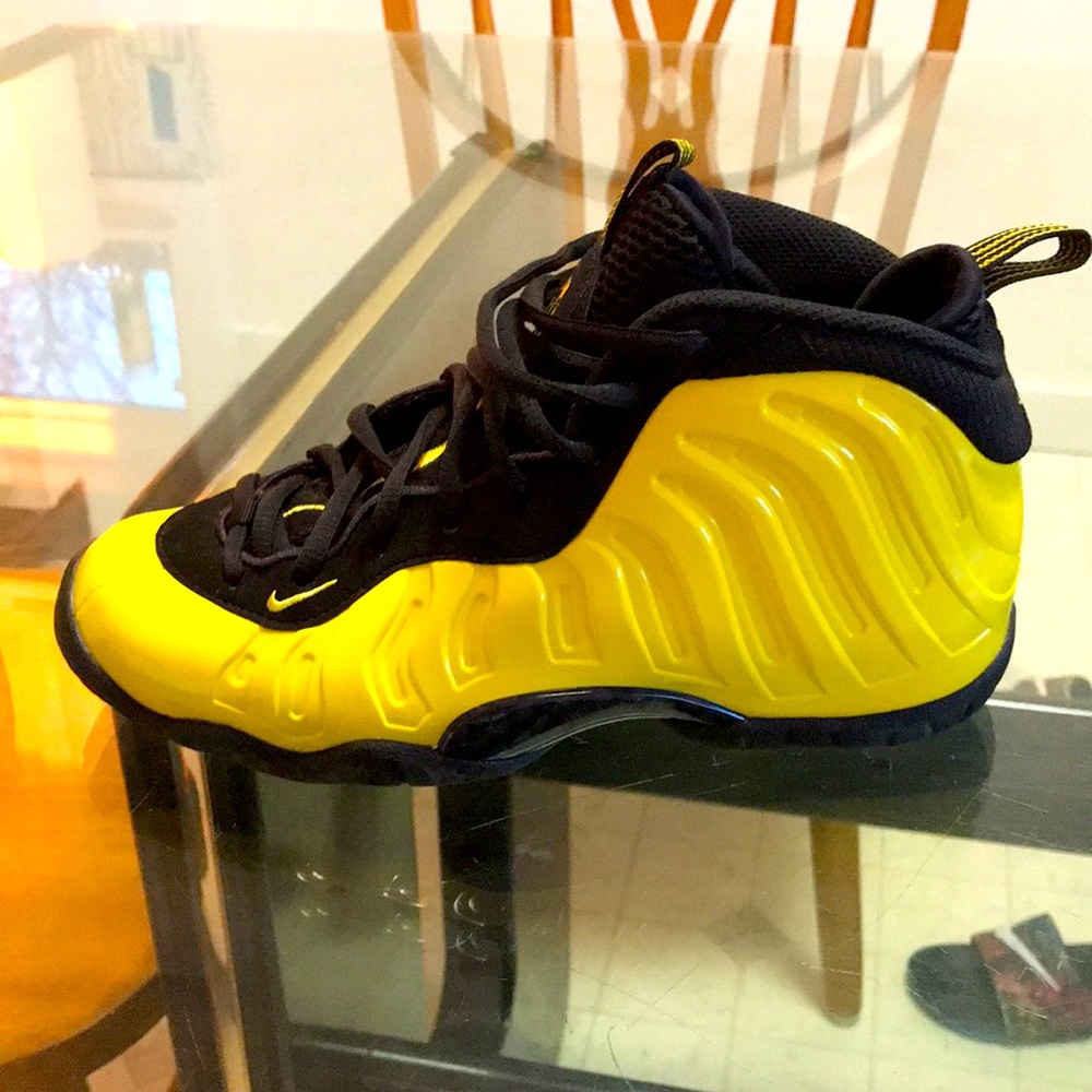 Nike foams